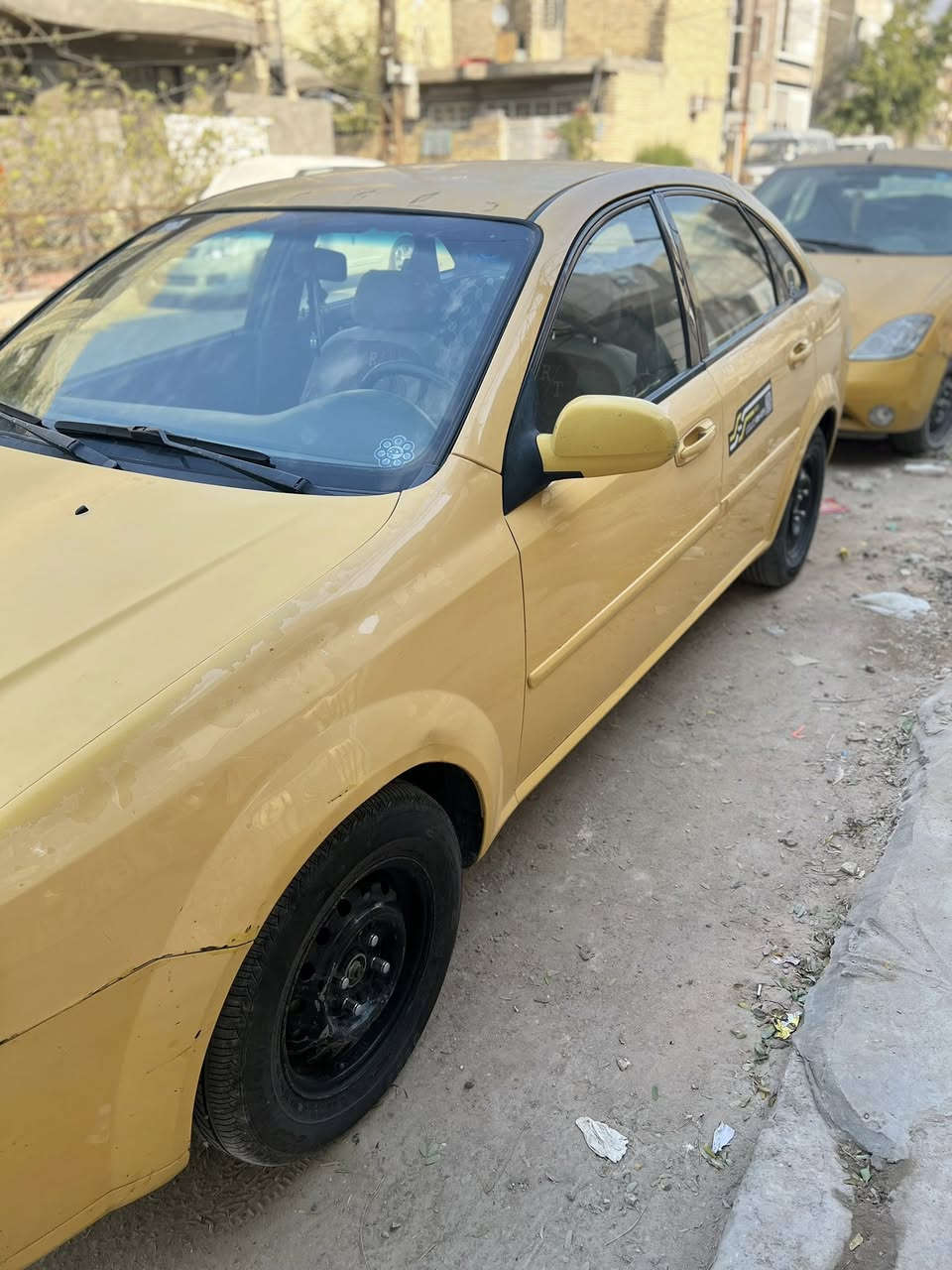 أوبترا ٢٠١٢ شركة العامة سنويه بسمي مكينة جديده ليوم شادها نضيفة لسياره ماناقصها شي غرامات مابيها صفر السعر ٧٠ بيها مجال قليل بغداد الشعب ***********
