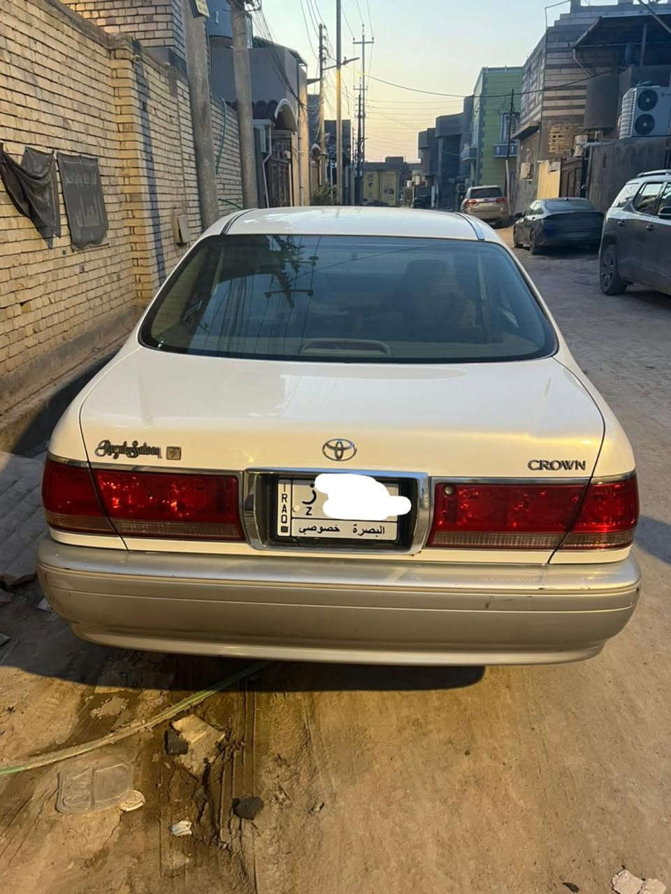 جنون للبيع موديل 2000  اصولي
4 دكم فول مواصفات عدا الفتحه مكينتها دي فور الجبير كفاله السيارة تحويل ثاني يوم اي استفسار ا***********

