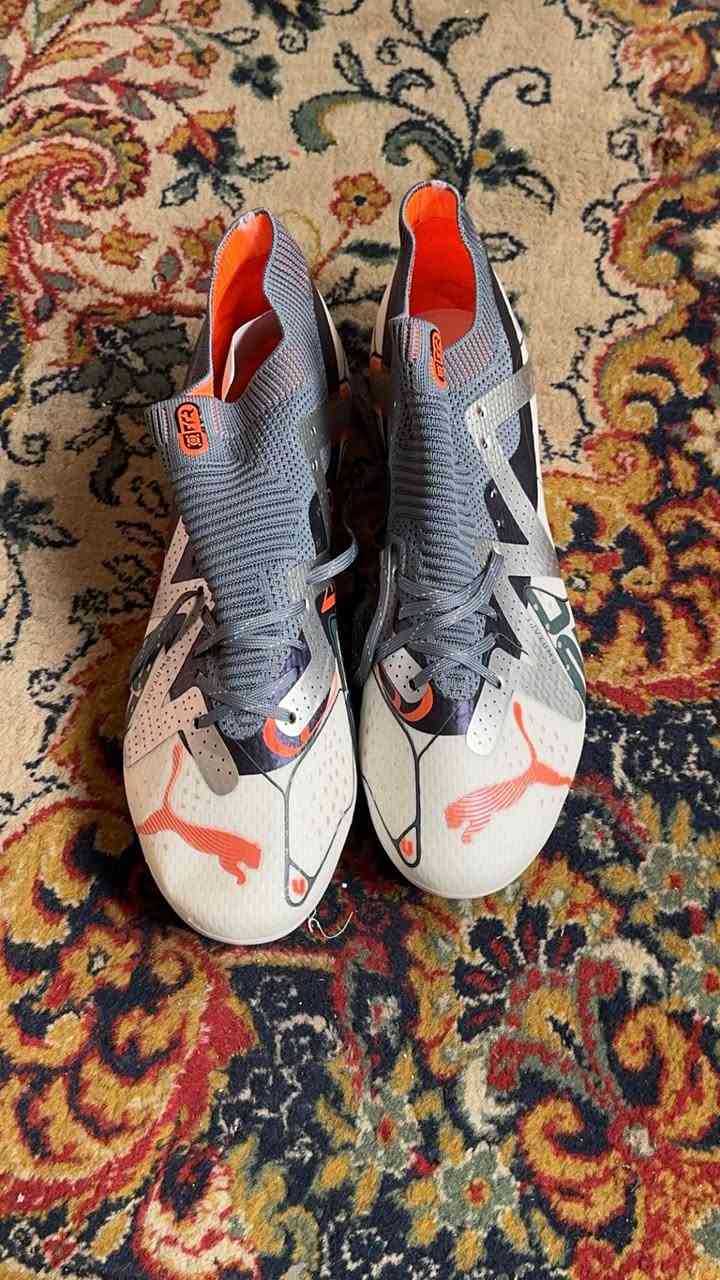 للبيع اصلي وكاله بوما قياس 44 طول القدم 28.5
40 الف مع التوصيل 
مكان الغدير ساحة ميسلون
***********
