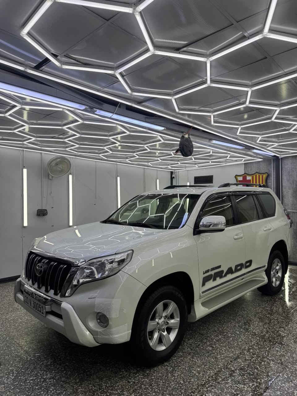 ابدأ رحلتك نحو القيادة المثالية مع معرض الدله للسيارات🚘، حيث الثقة والتفوق يلتقيان في كل تجربة قيادة. نحن نعلم أن السعر والجودة هما عوامل حاسمة في اختيار سيارتك المثالية، ولذلك نقدم لك أسعارًا تنافسية لا تُقاوِم.

الموقع📍: بغداد الكريعات شارع الوقف السني 
للاستفسار :***********
                    او 
***********

اللاستفسار عبر الواتساب ‬

النوع:تويوتا برادو
الموديل:2015
حجم المحرك:4000
عداد المسافه:93الف كيلو متر
خليجي كفاله من الصبغ
المواصفات:
TXL
فول مواصفات
بصمه تشغيل
بصمه ابواب
فتحه سقف
7 راكب
3 قطع تبريد
كشنات كهرباء
شاشه
كامرا 
حساسات 
كشنات جلد
وباقي المواصفات المعروفه
