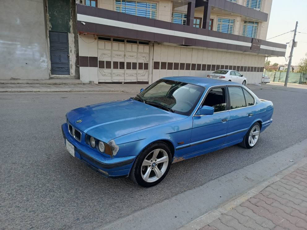 BMW
گێر ئۆتۆماتیک 
مەکینە کەپسی دیجیتاڵ 
گێڕومەکینە بێ عەیب 
سەنەوی ئەصڵی لەگەڵە بەشەرت ئەوەلیات
کارەبایاتی کامل ئیشەکات 
چوار تایەو ویل تازەی لەژێرە 
پاتری تازە 
لایت زینۆن 
سعری 20 گەڵا
شوێن چەمچەماڵ شمشمل, السليمانية


**إذا كنت صاحب هذا الإعلان وتريد حذفه لأي سبب، رجاءا أرسل رسالة إلى الدعم الفني**