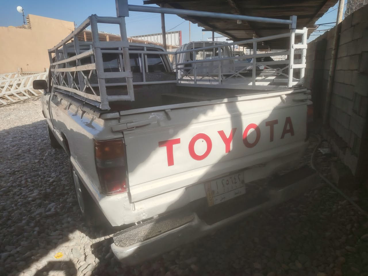 تيوتا 85 حمل واسط شرط التحويل مصبوغه جماليه جاهزه كير مكينه كهربائيات تخم تاير محجره جاهزه سعر 35 $  مكان واسط الصويره *********** متواجد تواصل
