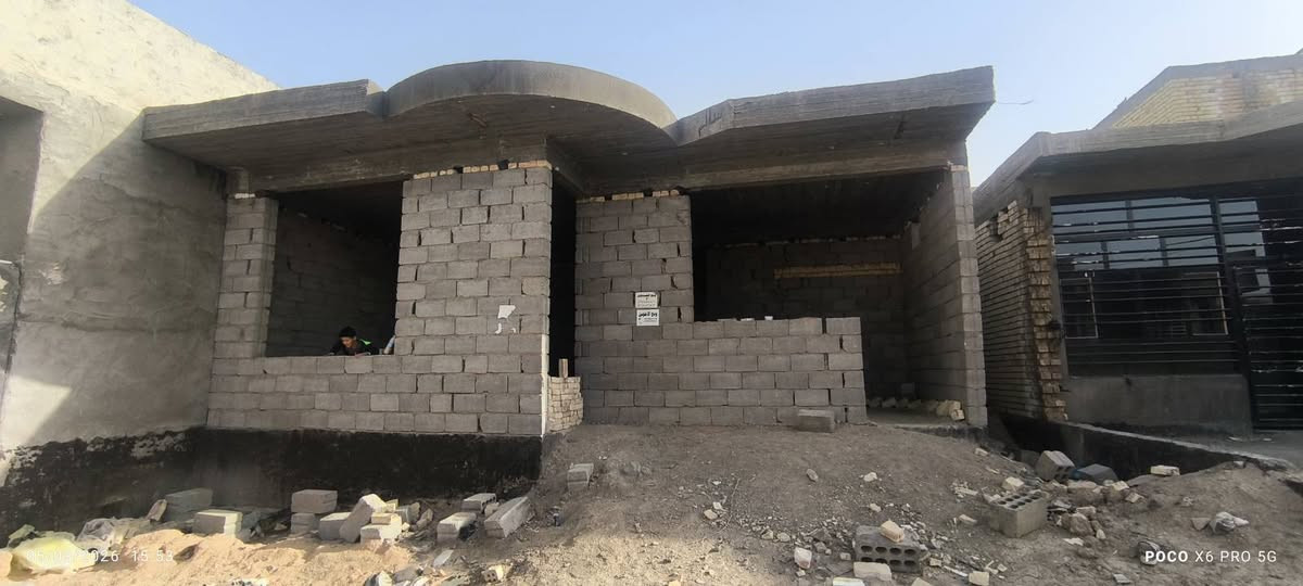 السلام عليكم هيكل للبيع طابو زراعي سند 25 حي العسكري للاستفسار خاص او ***********
