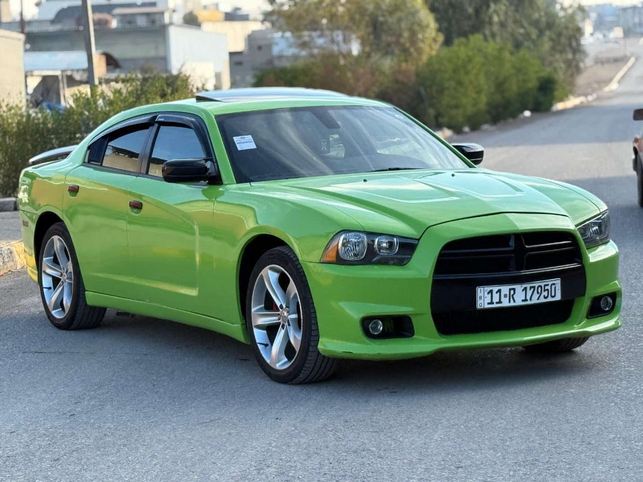 للبيع او مراوس
جارجر 2011 فول مواصفات رقم بغداد الجديد مشروع وطني شرط التحويل سيارة بيها صبغ تغير لون ضررها من امريكا جاملغ خلفي وباب بدون سيارة حلوة وجاهزة ماشية 165 ممشتغلة خط حجم محرك 6 سلندر بشرط مكينة وكير اكسل السعر 136 وبيها مجال مكان السيارة موصل 
***********
***********
