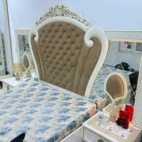 غرفة نوم ملكي • مستخدم قليل • طقم كامل