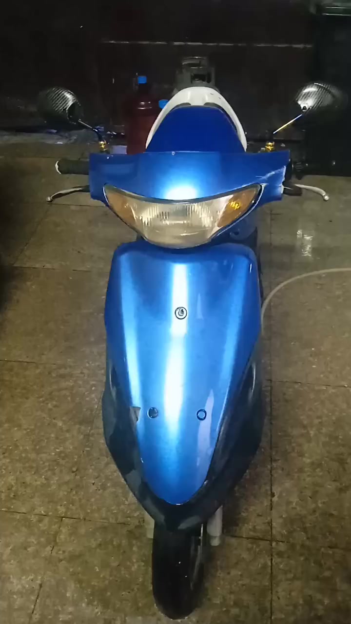 دراجه ماكس قجمه نضيفه شلعه تاكل الكاع و معدل يخبل سرعتها 120 نكره سلف و نكره هندر باي وكت صالنصه رياضي fm بريك أمامي خلفي بالمكان سعرها 375 وبي مجال بسيط للطيبين للاستفسار عن باقي التفاصيل ***********
