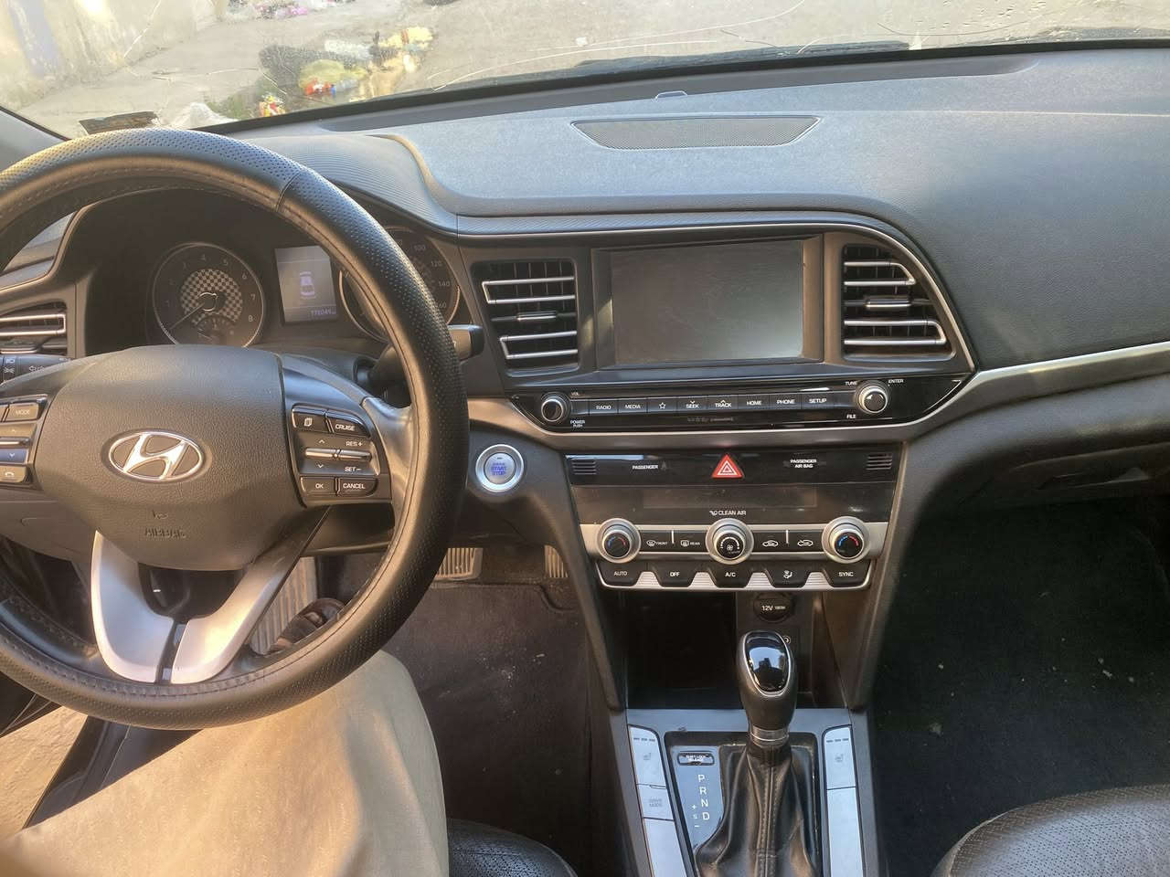 النترا للبيع موديل 2019

حادثها موضح بالصور بنيدها طاير وباب مبدلة

رقم بابل

عنوانها بابل

كيرAT

السعر 135

بچم كبس

ارباكات سليمة

مواصفات ليمتد

شاحن وايلس

كشنات جلد

كشنات تدفئة

تبريد منفصل

اشاير بالمري

مع بصمة عدد 2

الاتصال ***********
