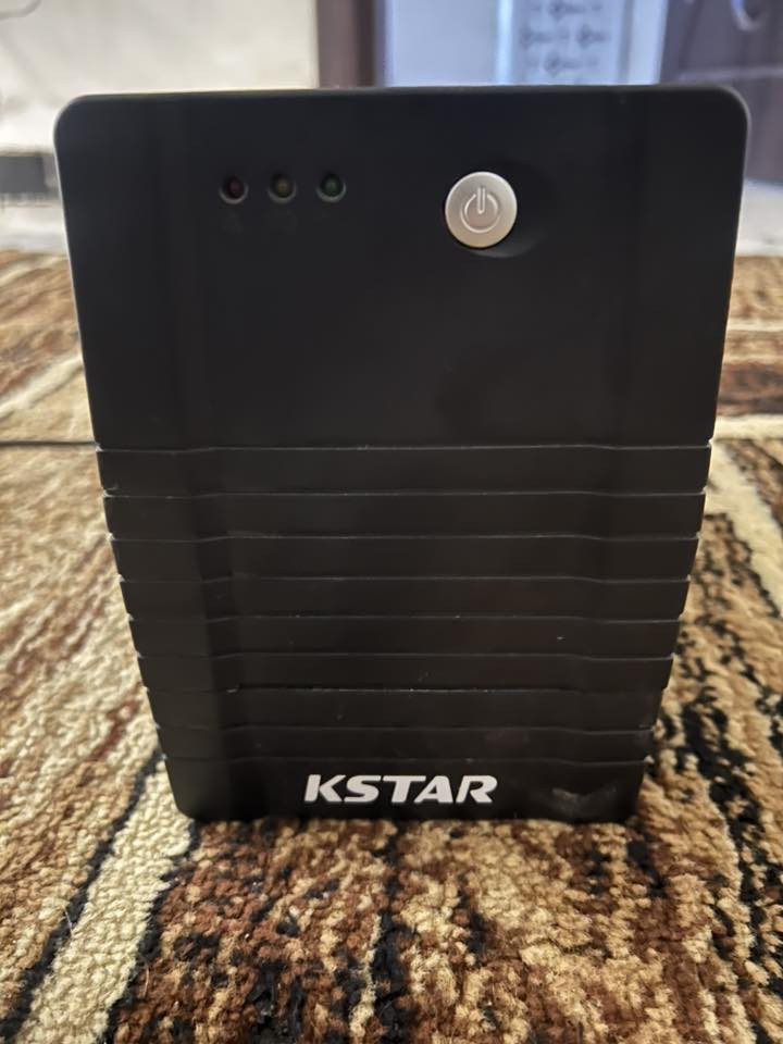 السلام عليكم ps4  مامفتوح  مع ups 1500 واط مع سماعة محيطية و3 العاب gta +pes 18+call of duty 
للتواصل واتساب ***********
العنوان الصابيات قريب ع الكاظمية
