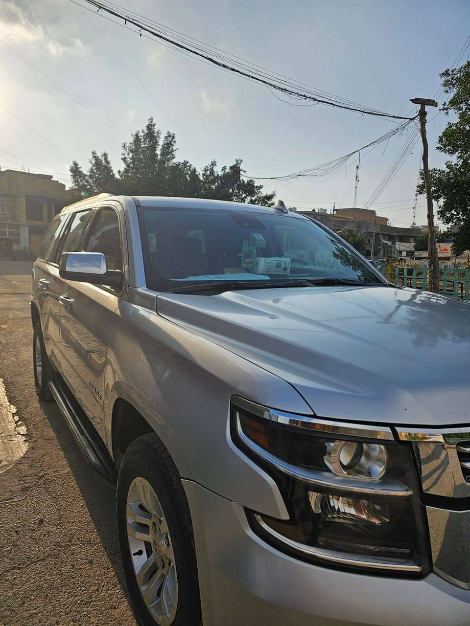 تاهو LT1 2020 وارد
رقم بغداد مشروع وطني تحويل ثاني يوم

فوول مواصفات واحد على واحد
فور ويل
بصمه تشغيل وبصمة اربع ابواب وجنطة
فتحة سقف
شاشة سقف
شاشة لمس قاصة
نظام صوتي بوس Bose
كشنات جلد 
نظام اوتو ستوب توقف تلقائي
كشن هزاز تنبية 
كشنات امامي خلفي هيترات
المقود هيتر تسخين
الكراسي كهرباء حتى الخلفي مع خاصية خزن ميموري ٢ وضعية
خاصية القيادة الآلية
مرايا الوسط والجانبية بولورايزد تعتيم اللايت المزعج
جنطة كهرباء
تشغيل عن بعد
نظام ترحيب 
نظام نقطة عمياء 
رادارات امامية وجانبية وخلفية
كاميرا دوارة ٣٦٠ درجة
حساسات امامية خلفية
اشاره بالمرايا الجانبية 
مرايا جانببة شفط كهرباء
لايت عالي ناصي زينون مع الكشافات
نظام مانع انزلاق
دوسات كهرباء 
ستيرن كهرباء
لايت اوتو
بلوتوث مع مخارج اواكس مع نقاط كهرباء
شاشة اعطال 
تخم تايرات
  مع الكتلوك
السيارة جديدة ماشيه اكثر من  ١٠٠  كيلو متر 

الضرر جاملغ وبنيد مصبوغات ومكفوله من الضرر شاصي او دواخل الحادث سطحي  راديترات بلادي تبريد بلادي كله بالشرط ايرباك الامامي فقط كير مكينة علئ حال الشركة جيدة جدا.السيارة موجودة في واسط سنويتها نهاية ٢٠٢٦

رقم صاحب السياره ***********

🟩علق سوف يوصلك الرسائل سعر
