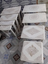 طاولات • للبيع • ننتقل