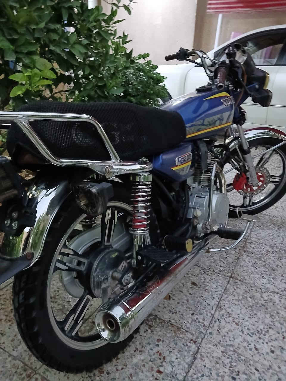 سلام ✌️ عليكم دراجه سونك مديل ٢٤
مكينه 200سيسي شلعه ومعدل 
مكاني بغداد كماليه  سعر 550 وبيه مجال 
رقم***********

