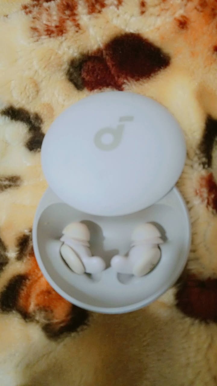 السلام عليكم
سماعه انكر مال نوم 
بدون ملحقات 
السعر:35 مع التوصيل


**إذا كنت صاحب هذا الإعلان وتريد حذفه لأي سبب، رجاءا أرسل رسالة إلى الدعم الفني**