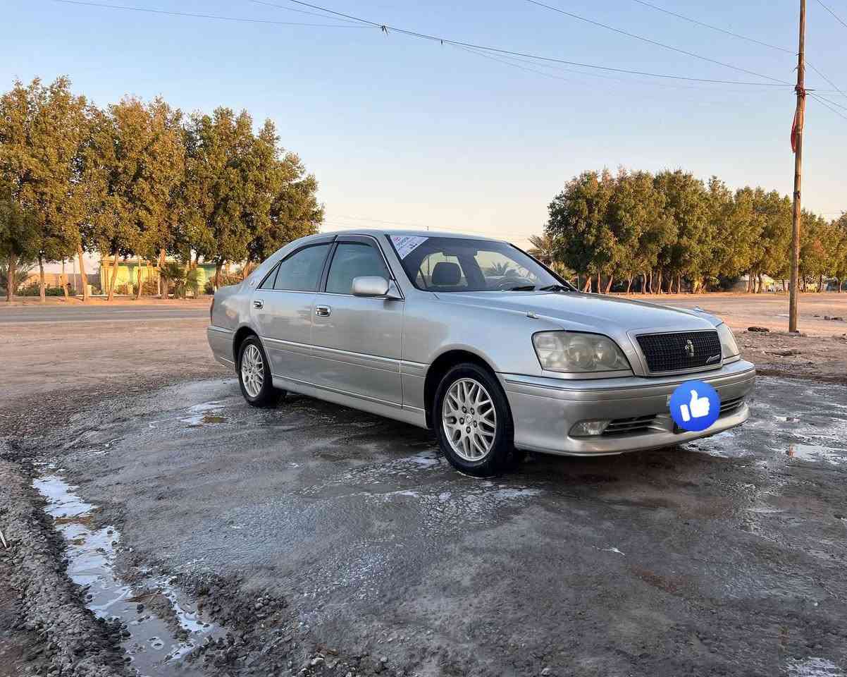 سلام عليكم
جنون ادوات كصتين بيها ارقام فقط بدون سنويه أرقام انكليزي 
دكمه وحده شاشه 
ويل عنكبوت تخم تاير 
حداديه ١٠٠٪ 
مكان البصره القرنه 
السعر38وبيه مجال شراي اتصل 
***********
