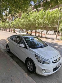 اكسنت للبيع موديل ٢٠١٢ بلو دبل قطرة فول فتحه وارد خليجي رقم بغداد إنكل...