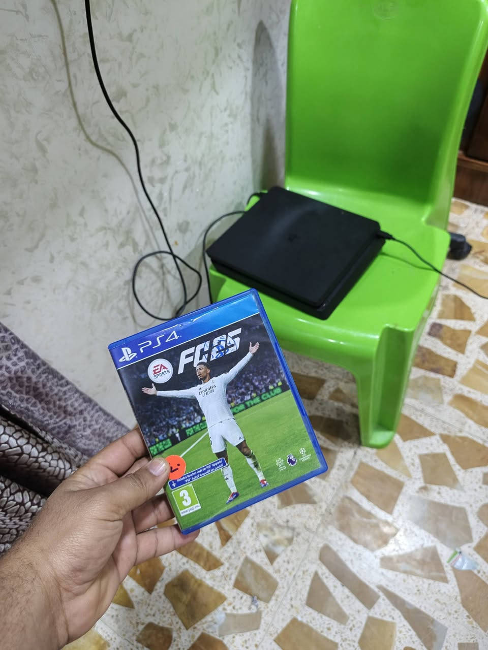 بسم الله بل4 سلم ذاكرة 500 أون لاين جوستكات عدد3 أقراص عدد3 فيفا25 وفيفا19وجيتي أي 5 مع يوبي إس أصلي كامل ملحقات للبيع أو مراوس ب إيفون السعر 280 رقمي***********
