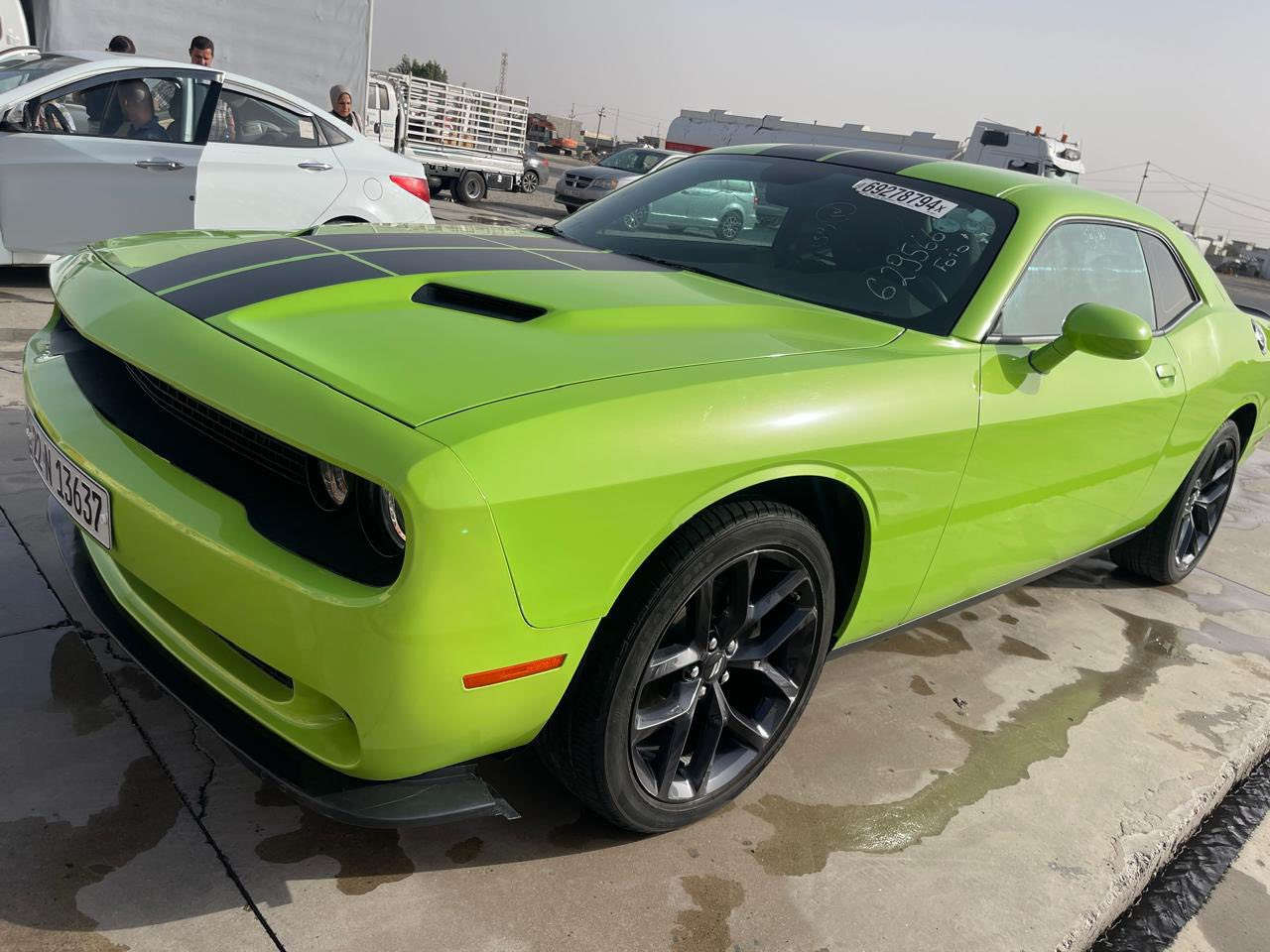 سلام عليكم جالنجر للبيع رقم إربيل سياره موديل 23 مواصفات sxt ممشأة سياره عند دخول 14 ماشيه حالياً 30 سياره حادثها جداً جداً بسيط ماكو هيج حادث بهذا اللون تفاصيل كامله *********** واتساب متوفر بكل وقت ♥️
