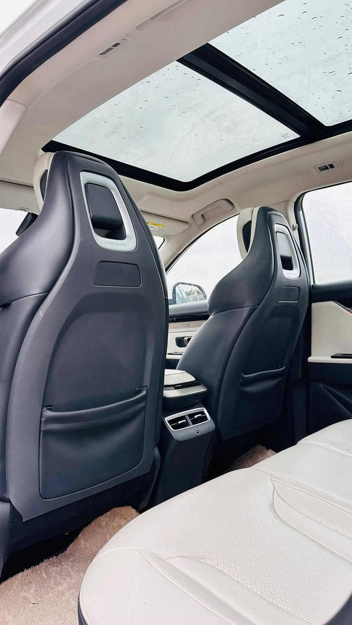 جیتۆر داشینگ فول 2024 مەکینە ١،٦ ی تۆڕبۆ 
تەنها ٣٠،٠٠٠km ڕۆشتووە
مواصەفات فوول 
( سەقف پانۆراما ، ڕاداری ٣٦٠ ، 
کامێرای ٣٦٠ ، سنوق جەگ ، 
تەحدید سورعە ، خەتی جادە ، 
شاشە گەوەرە ، کوشن سارد و گەرم ، 
کوشن کارەبای و خەزن ، شەغال ،
 وە زۆر مواصەفاتی تر....)
تەنها چەمەلەغی سەکنی پێشەوە 
بستێک بۆیاخی هەیە بەس دەعم نییە بۆ ئاگاداریتان)

سـعـر : لە کۆمێنت داوابکە ڕاستەوخۆ بۆت دێت 📥 

گێر و مەکیەنەی بەشەرت 
هیچ کێشەیەکی تێدا نییە 

ژمارەی خاوەنەکەی 
***********
