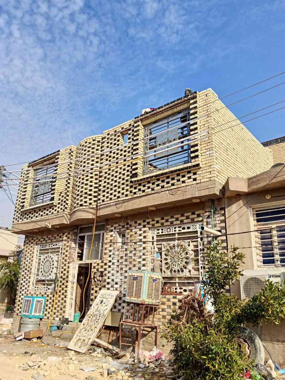 السلام عليكم خلفه بناء 

متفرغ 

 عمل استلام مهندس 

***********
