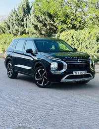 MISTIBUSHI OUTLANDER 2022SE اللون اسود  وارد أمريكي بدون صبغ كلين تايت...