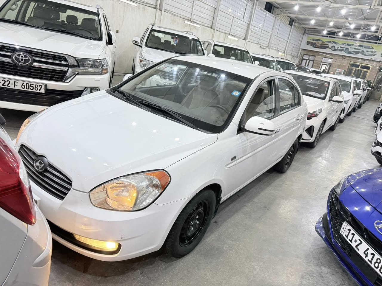 يهديكم معرض المميز لتجارة السيارات الحديثه ارق التحيات 🌿🙏. 

  ونخبركم عن توفر هونداي اكسنت موديل 2010 رقم بغداد الدولي سنوية وهزه وارقام جديدة 

  عداد المسافة المقطوعه:145الف كيلو متر 

 السعر :103ورقة بيهه مجال بسيط 

موقعنا: بغداد الكريعات شارع الوقف السني معرض المميز 

***********ياسين
