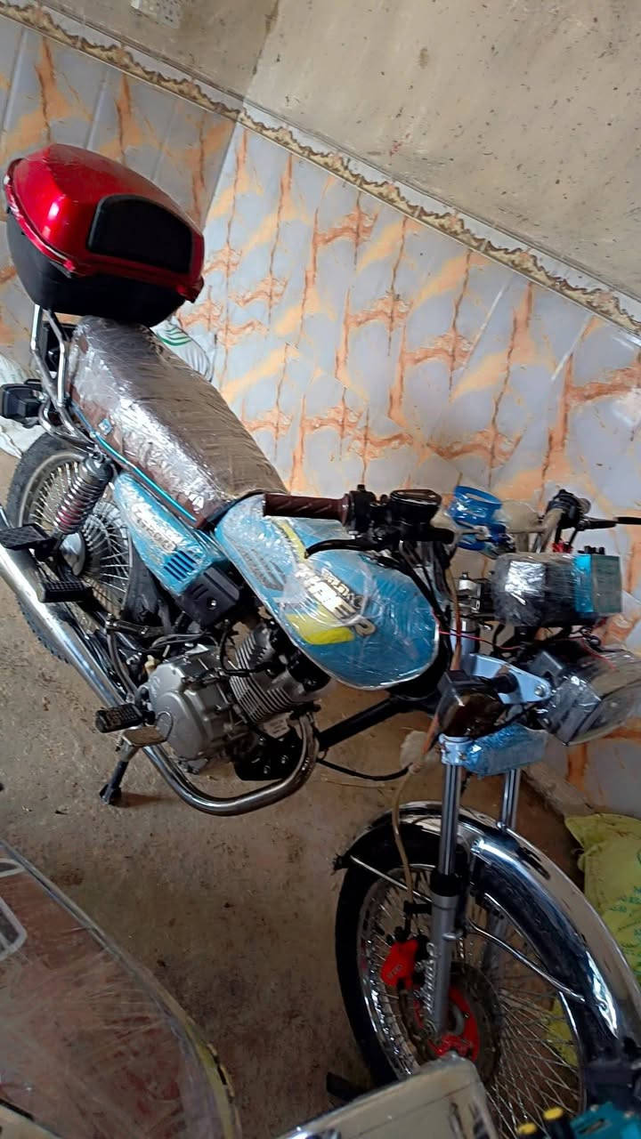 دراجة تايكر البيع نضيف ومكفول كفاكه عامه مكان صويره السعر خاص ***********
