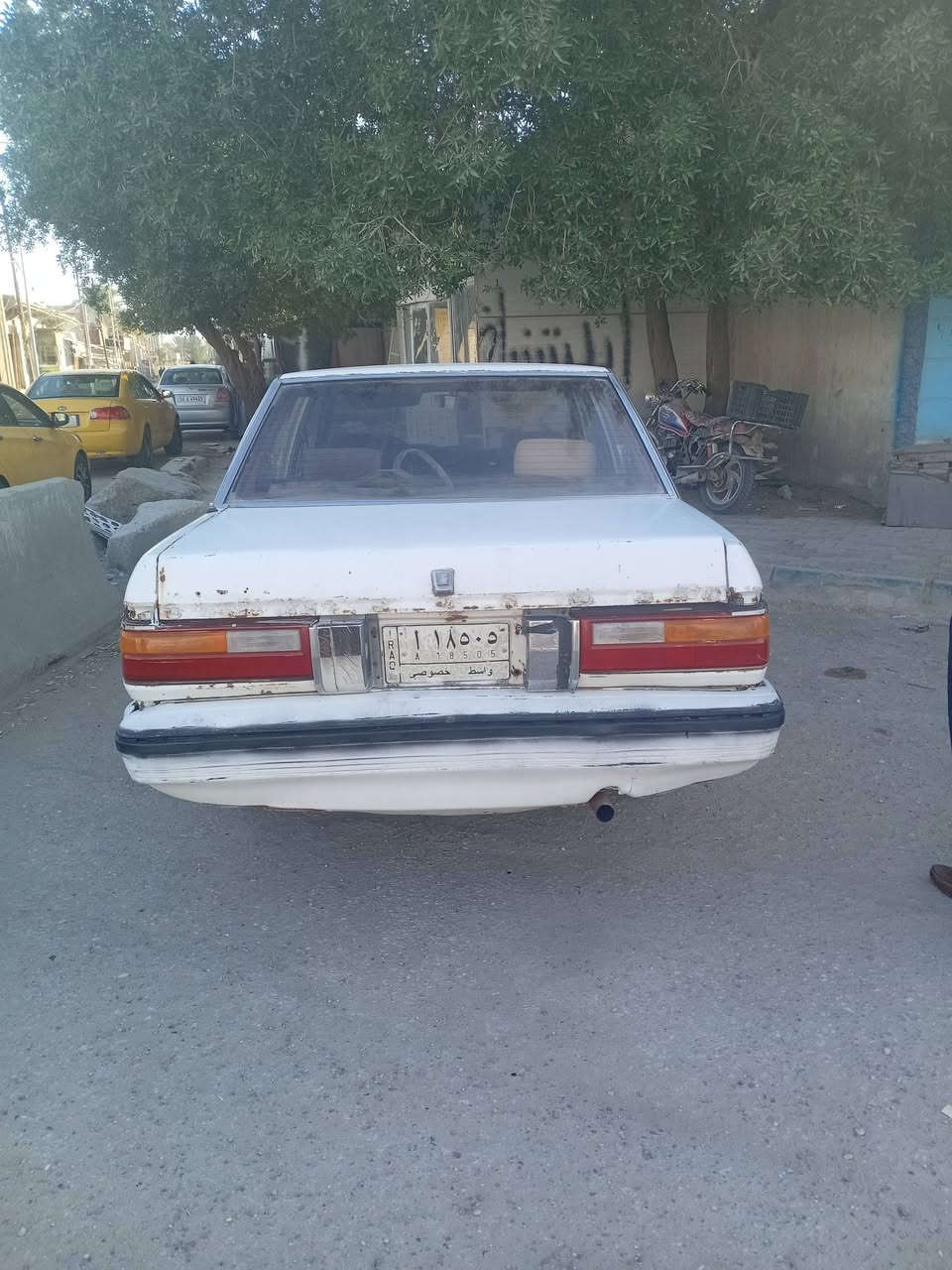 سياره سوبر موديل 84 كير مكينه اكسن شاصي مكفول كهربائيات كلها شغاله سنويه منتهيه سنه غرامه السنويه عليه السعر 22وبيه مجال***********
