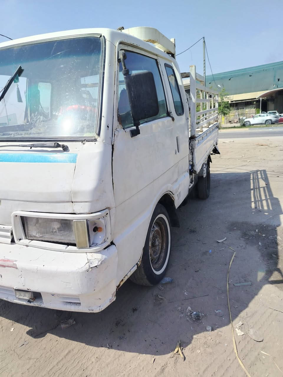 سلام عليكم اخوان عندي ثنين سيارات البيع بل ماتعبك وتعبني راعي ماندله اكفلك من عشيره حكومه معليه السعر سته ونص مليون  وتعامل وياك بعد  سيارات عندي صارله سنه ووفوك مدكوك حاسبه حصته كاز بيهن ثنينهن  محرك وكير مكفول ثنينهن  رقمي ***********
