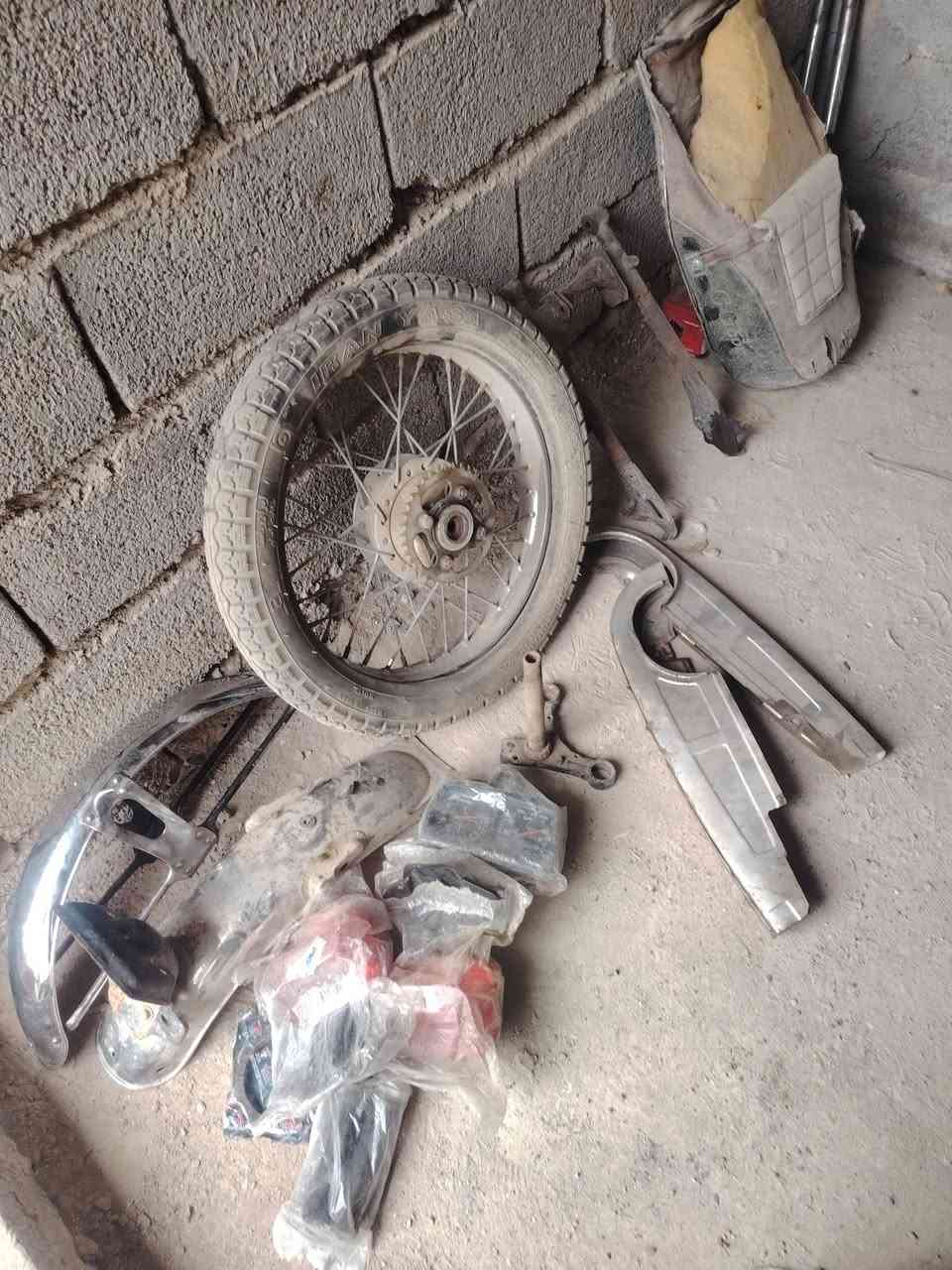 غراض البيع


**إذا كنت صاحب هذا الإعلان وتريد حذفه لأي سبب، رجاءا أرسل رسالة إلى الدعم الفني**