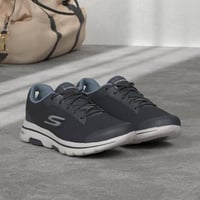 بالة ماركات • مقاس ٤٢-٤٣ • توصيل لكل المحافظات