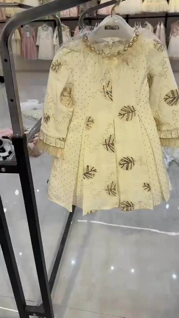 #موسم__رمضان__عيد__2026
فستان بناتي
قياس ٢-٥
توصيل موجود🛵


**إذا كنت صاحب هذا الإعلان وتريد حذفه لأي سبب، رجاءا أرسل رسالة إلى الدعم الفني**