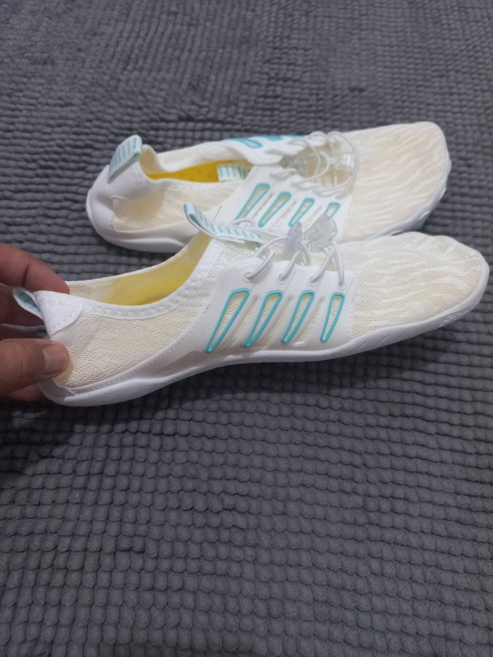 رياضي قياس ٤١ السعر ٨ الف


**إذا كنت صاحب هذا الإعلان وتريد حذفه لأي سبب، رجاءا أرسل رسالة إلى الدعم الفني**