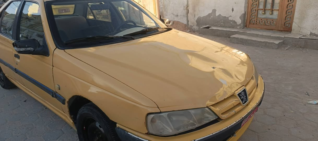 سلام عليكم بيجو بارص موديل 2011 رقم بغداد أحمر سياره مكفوله من الضربة القويه (ماندل راعية) اكفله من العشائر والسرقة  مكينه تنقيص قليل كير مكفول حداديه ٥٠٪ السعر (١٠ ) ورقات مكاني نجف الرقم ***********
