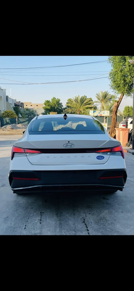 السلام عليكم النترا 24 دخول جديد وترقيم جديد باسمي السيارة بيها صبغ 3 قطع بدون دواخل بدون ايرباك جميع الايرباكات سليمة  مااشية 18 الف  لغد شاصي سليم تبريد راديترات شركه

المواصفات

 بصمة 
دوشمة كشنات وارضية وصندوك 
لايتات زنون 3 عدسات
لد امامي بالشباك ترحيب وثابت  
شاشة دجتل محدثها عربي 
سستم صوت 
فول بصمات
شاشة كبيرة 
محرك 2000 دوش 🚀
كامرة دوارة
بصمة صندوك
ترحيب عند الاقتراب
صندوق ذكي
دخول ذكي 
بصمة ابواب
تشغيل عن بعد
رادار امامي
رادار خلفي
رادار جانبي
تدفئة كشنات
تدفئة ستيرن
تحديد مسار
قيادة ذاتية
توقف ذاتي 
تنبيه عند مغادرة المسار
كروس سرعة
وضعيات قيادة
صندوق ذكي
وبعد هواي مواصفات بيها

سيارة جاهزة وكاملة بدون نقص

السعر149  وبيها مجال بسيط

بغداد تقاطع درويش شهداء السيدية ***********
