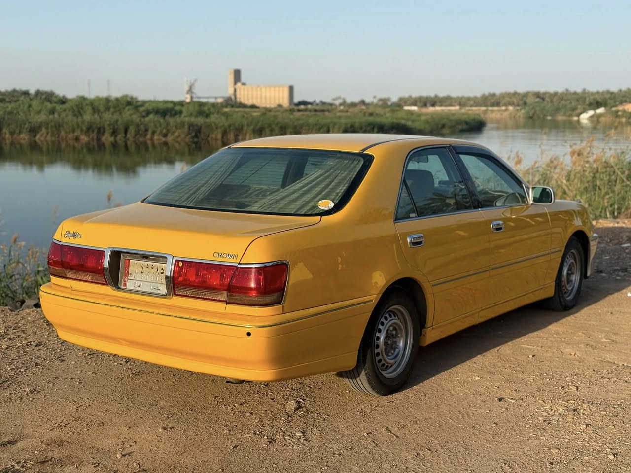 السلام عليكم. 
ملكه كراون مكفوله من الكص ونقل جثه 
اصولي 100/100 موديل 2002سنويه البارحه صقطة  تريد وكاله تريد تحويل بس تصبغ بيضه 
دكمتين برده خلفيه كشنات كهربائيه 
مكينه ففتي منضومه غاز 
خير من الله 
بيع  او مراوس بخصوصي 
مكاني صويره واسط 

الشراي خاص او رقمي
***********
