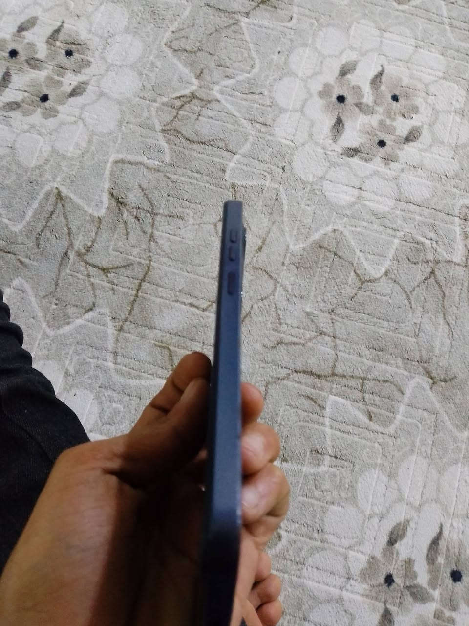 للبيع تلفون
TECNO SPARK Go1
ذكراته 126
رام 6 
بطاريه 5000
جهاز حلو نضيف شحن تايبسي 
سعره 75وبي مجال ***********
