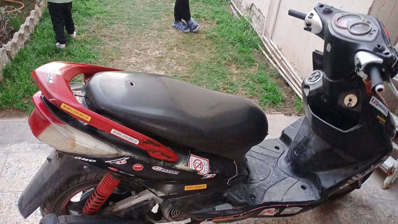 السلام عليكم
دراجه سكنس فحل 140  نضيفه مكينه مكفوله جيب فيتر وتعال افحص دراجه نقص كهربائيات السعر 500 عنواني بغداد متواجد واتساب وهذه رقمي ***********
