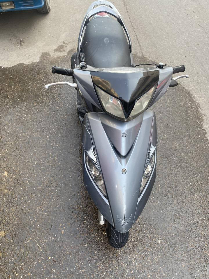 سلام عليكم
ماكس ثعلب 140 للبيع

الدراجه رمبه عله ايدي منزلها صار شهرين 

كفرها مرتب بلادي ترايش و لحيه بلاستك 

صدر امامي رياضي ذهبي

نقصها بريك خلفي و كلج امامي نص عمر و بيها كجه تفيلس بل كور

سعر 650 وبيها مجال

عنوان بغداد الاعظمية 

رقم الهاتف ***********
