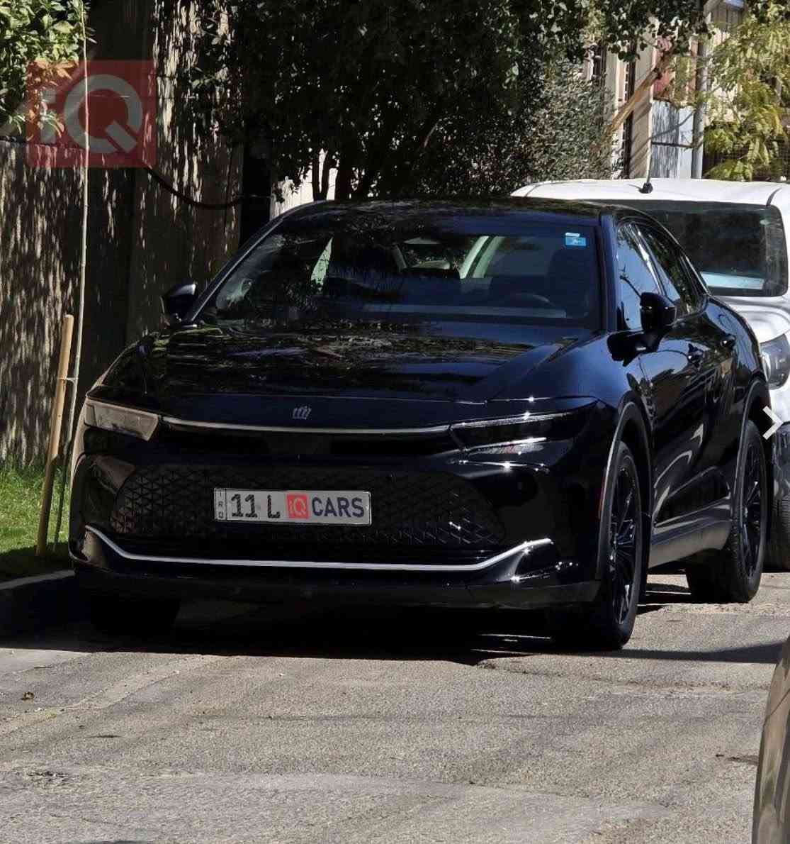 موديل 2023 وارد امريكي بدون ايرباك
السيارة ماشية 24 ميل
الكراسي جلد بيها خاصية التدفئة والتبريد للمقاعد الأماميه وتدفئة للمقاعد الخلفية 
بيها نظام أمان قبل التصادم PCS
ومثبت السرعة DRCC 
نظام تتبع المسار LTA 
كامرات محيطية 360درجة
عدد الحساسات 12 
6 حساسات بالأمام 
6 حساسات خلفية
رادار امامي ورادار خلفي 
علما ان السياره مغلفه ضمان 5 سنوات 
وبعد هواي مواصفات فول ليمتد

السعر 255 $للاستفسار ***********
