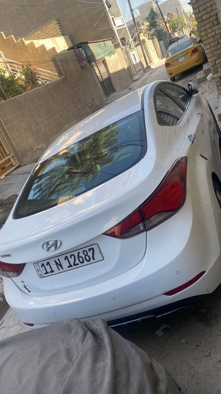 سلام عليكم النترا موديل 16 خليجي. فول  
مواصفات  عده البصمه ..
بيها اربع قطع صبغ بيها ضرر خلفي كير مكينه خير من الله عليها ادامه كامله صدر  جديد  السياره خير من الله مكاني بغداد شرطة الرابعه 
***********.   السعرر 100 مجال بسيط
