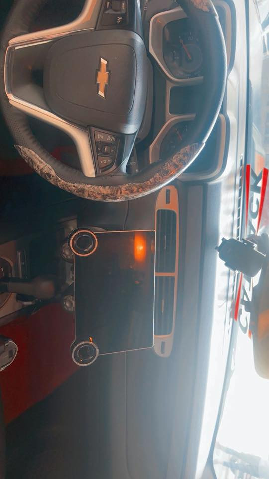 سلام عليكم  كمارو ١٢ كلين بدون اي صبغ  لغد شاصي كير مكينه كفاله   سياره يحتاج الها ترتيب مستعجل على بيعهتها كلش    وله ماكو بهيج سعر ابد ٨٤ كلين وهيج سعر بس مستعجل وبيها مجال بسيط  مكانها بغداد حي جهاد ***********
