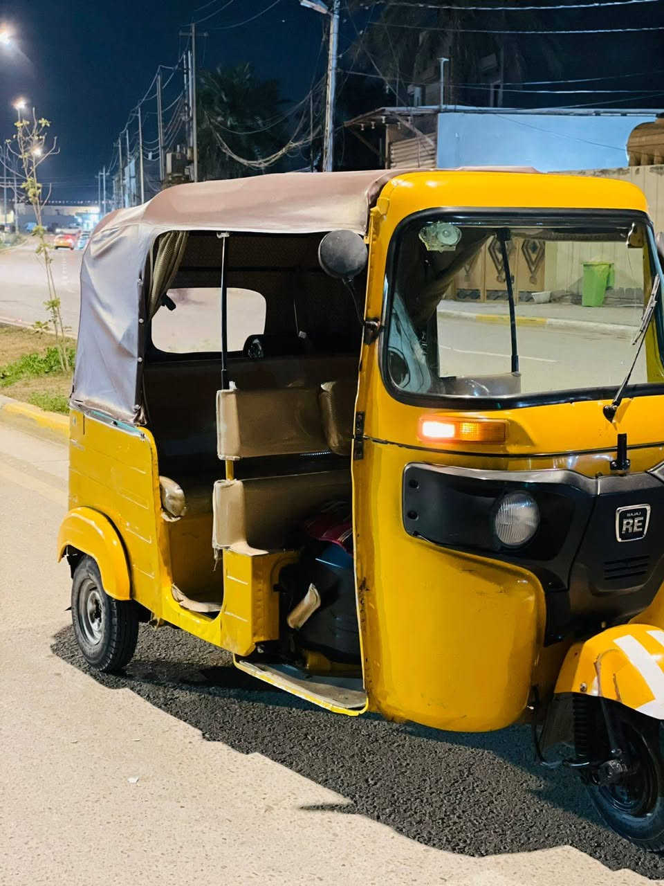 تكتك للبيع
المديل 2020
بدون قطرت صبغ
مكينه جديده لاتنقيص ولاتبخير
رقم انكليزي باسمي
العنوان كربلاء اطوريج
السعر 6و500وبيها مجال
الرقم : ***********
