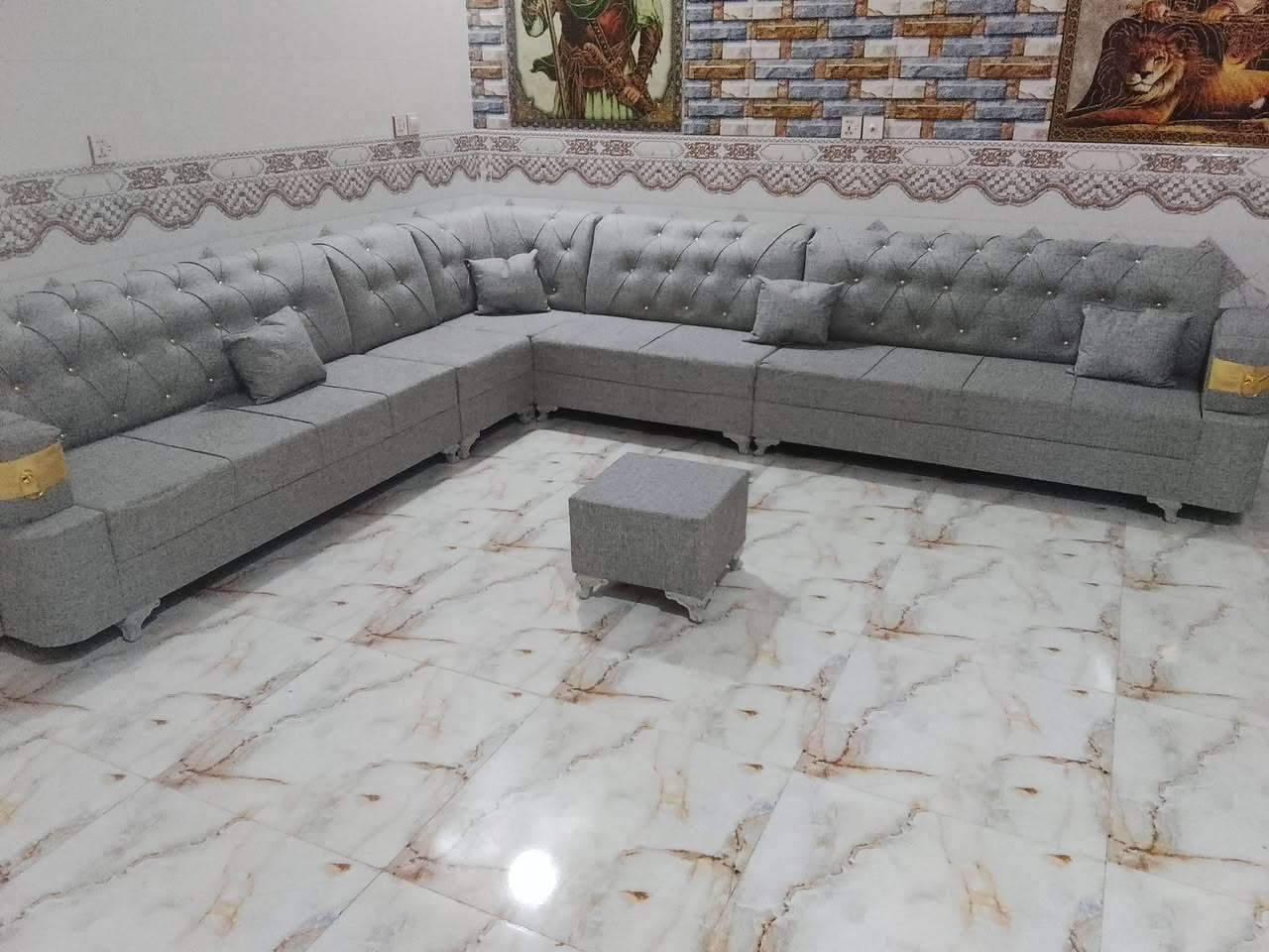 تخم قنفات 10مقاعد جديد للبيع سعره مناسب للاستفسار خاص او للاتصال***********

