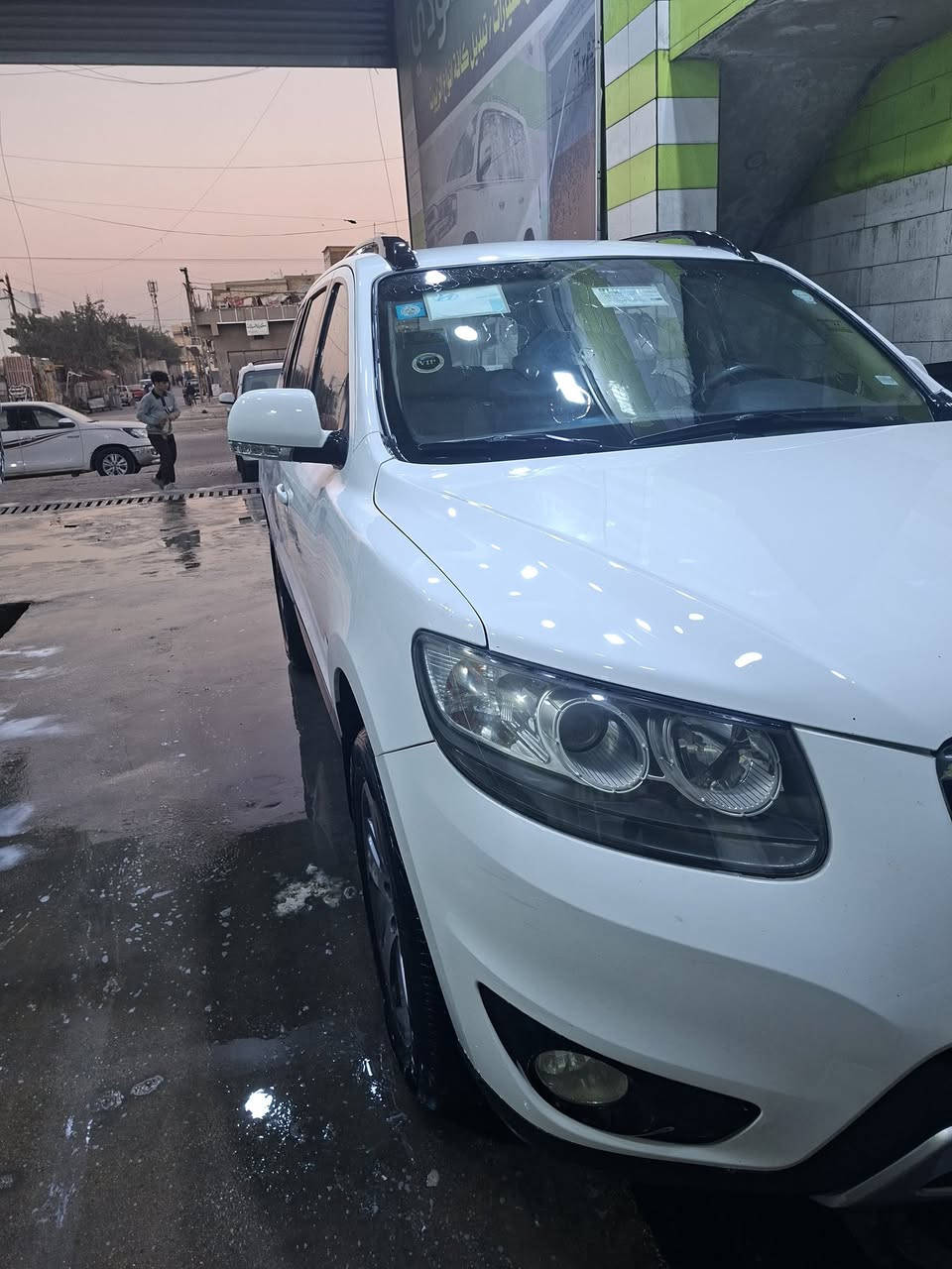 سلام عليكم 
سنتافي موديل ٢٠١٢
مكفوله كفاله عامه 
ماشيه ٨٣ ألف 
مال شركه العامه 
سكني بغداد مدينه الصدر   
سعر178 

رقم الهاتف ***********
