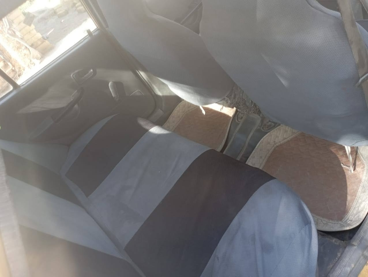 السلام عليكم لبيع سايبه موديل ١٣ نضيفه كلش وحله من صور شرط كير ومكينه جدد صار اقل من ٢٠ يوم من شديدهن حداديه نضيفه تخم تاير جديد بابل بسمي السعر ٢٥ وبي مجال بسيط حك جيه الشراي يتصل وبي خير و دلل مكان بابل حله قرب العلوية شريفه ***********
