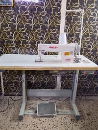 مكينة خياطة • باب أول • نضيفه