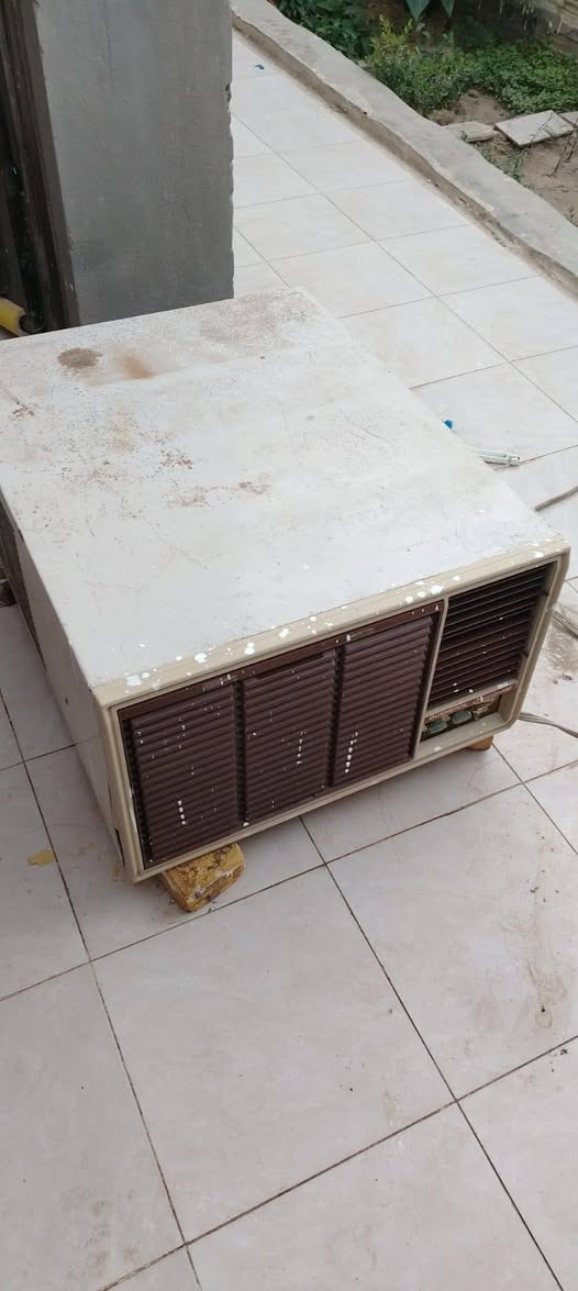 مكيف جنرال طنين ونص ثلج ثلج على الفحص تجي تشوفه ثلج فقط بي لحيم بالراديتر الأمامي يعني جان بي ثقب ومصلحه ومن زمان السعر ٣٠٠ الف وبي مجال مكاني ديوانيه حي المعلمين


**إذا كنت صاحب هذا الإعلان وتريد حذفه لأي سبب، رجاءا أرسل رسالة إلى الدعم الفني**
