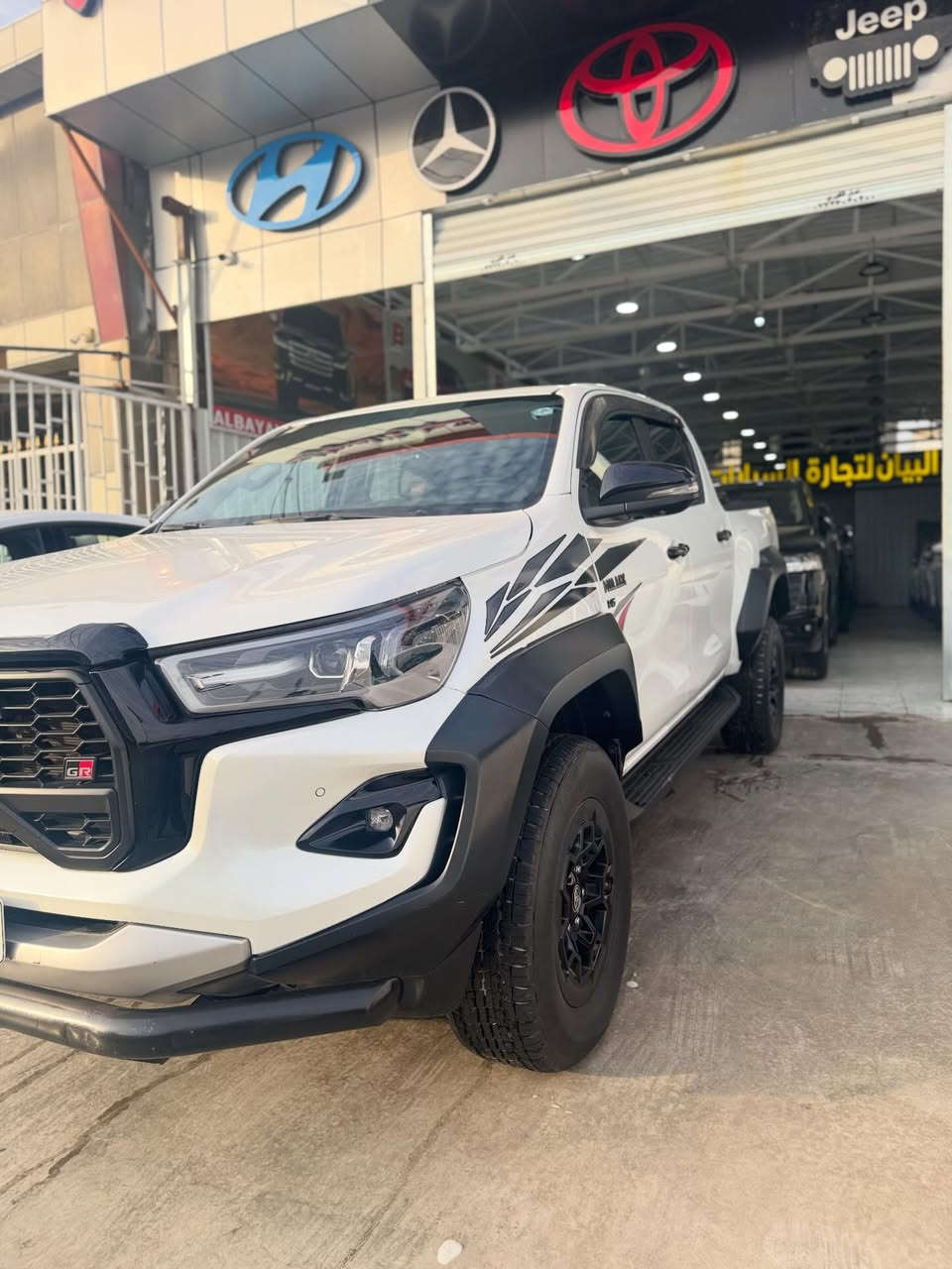 � معرض البيان لتجارة السيارات 🔥

للبيع: تويوتا هايلكس GR موديل 2024

 • اللون: أبيض صدفي
 • الموديل: 2024
 • الممشى: 34,000 كم
 • وارد وكالة وبحالة ممتازة
 • محرك قوي ومواصفات GR الرياضية
 • دبل أصلي
 • داخلية نظيفة جدًا
 • فحص كامل وخالية من الحوادث
 • جاهزة للفحص بأي مكان

سيارة نظيفة استخدام شخصي وبمواصفات مميزة، وفرصة للراغبين بسيارة حديثة وقوية.

📍 العنوان: بغداد – الكريعات – شارع الوقف السني

📞 للاستفسار والاتصال:
***********
***********

معرض البيان – ثقة وجودة في تجارة السيارات
