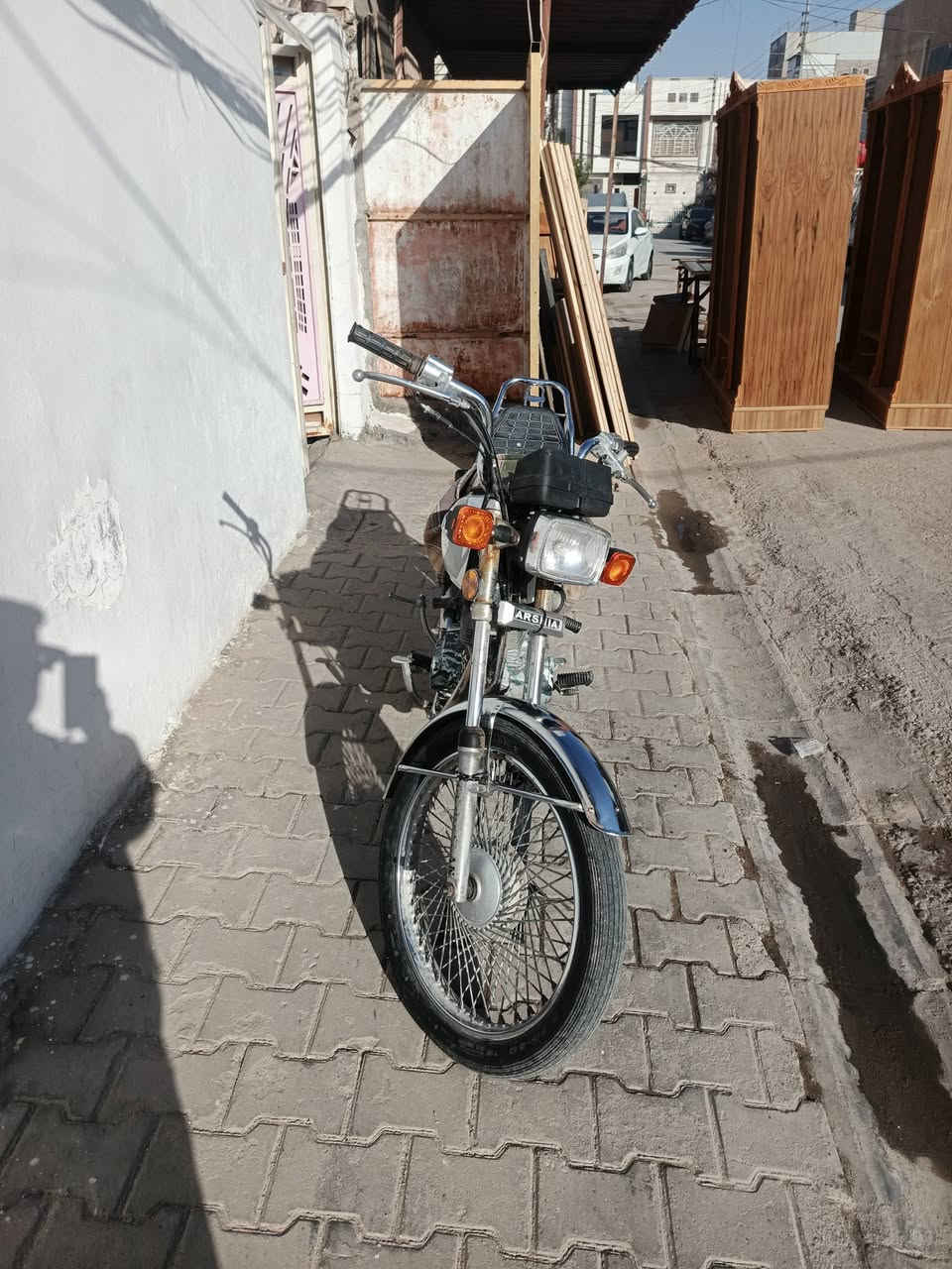 سلام عليكم  🏍  دراجه ربعه كير مودل 20 مكاتبت مكتب وراقه كامله شوفت عينكم  بيه نواقص بسيطه  الدراجه 300 وبيه مجال قليل  ال ما عدي خادمه


**إذا كنت صاحب هذا الإعلان وتريد حذفه لأي سبب، رجاءا أرسل رسالة إلى الدعم الفني**