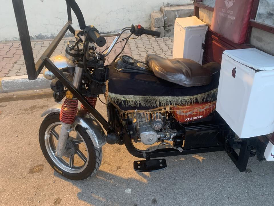 اسلام عليكم ستوته احمر البيع
لون احمر دبل جنج 
محرك 2021


**إذا كنت صاحب هذا الإعلان وتريد حذفه لأي سبب، رجاءا أرسل رسالة إلى الدعم الفني**