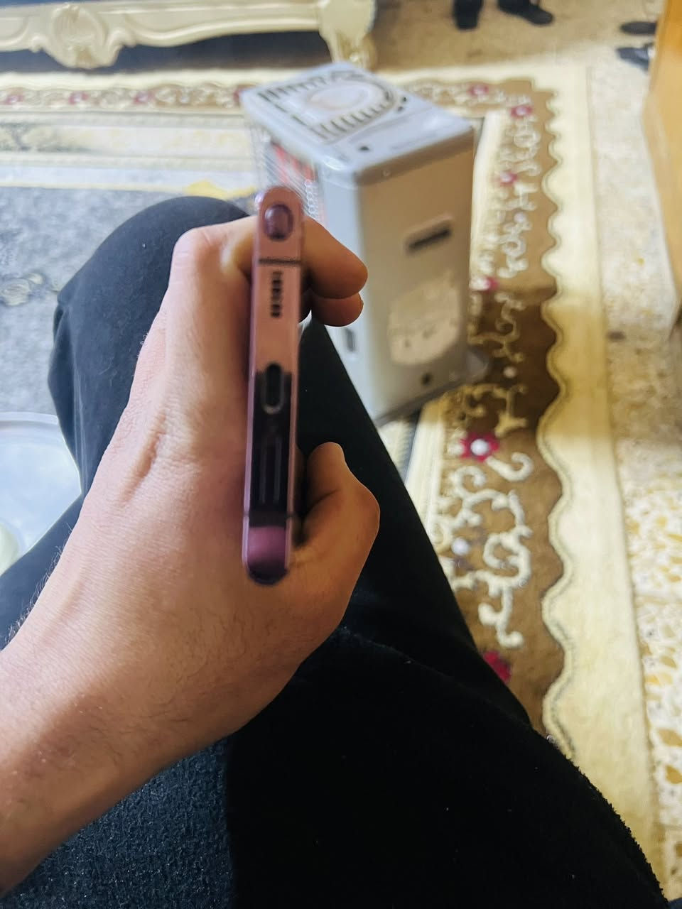 السلام عليكم
اس22 الترا
جهاز نضيف فقط شاشه مفطوره
السعر 400 
المكان بغداد البلديات
***********
